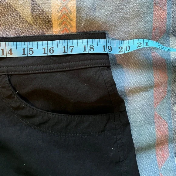 Eddie Bauer summer trail shorts - Picture 4 of 7